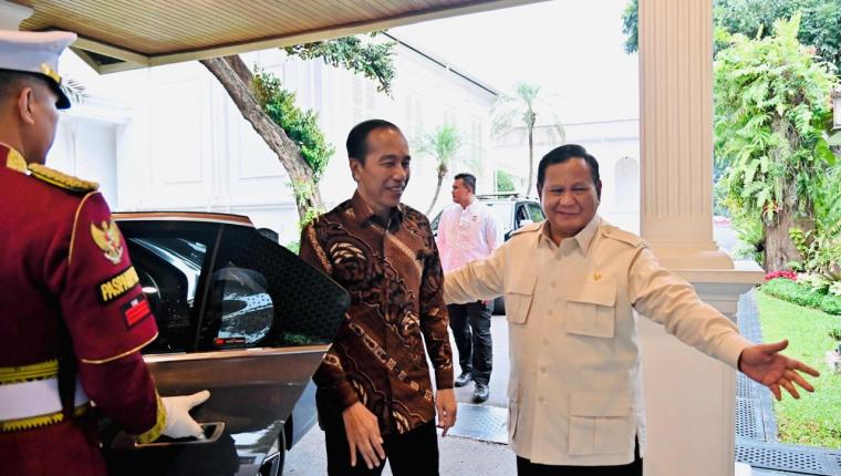Momen Kebersamaan Presiden Prabowo dan Joko Widodo Saat Berbuka Puasa di Istana