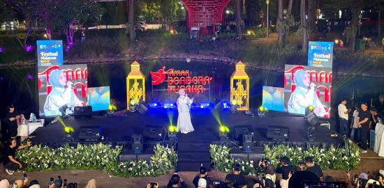 Warga Antusias Kunjungi Festival Muharram di Taman Bendera Pusaka
