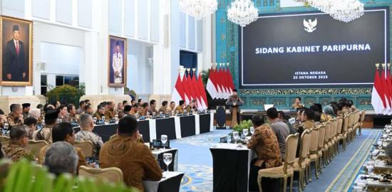 Transformasi digital dan program sosial besar-besaran warnai tahun pertama Kabinet Merah Putih