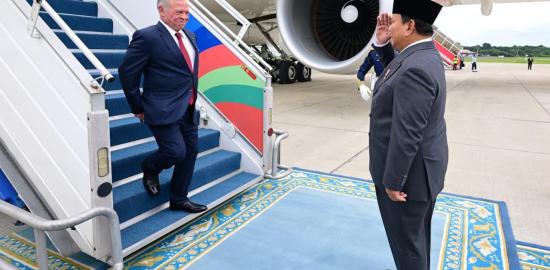 Momen Kehangatan Presiden Prabowo dan Raja Abdullah II Warnai Awal Kunjungan Kenegaraan Yordania