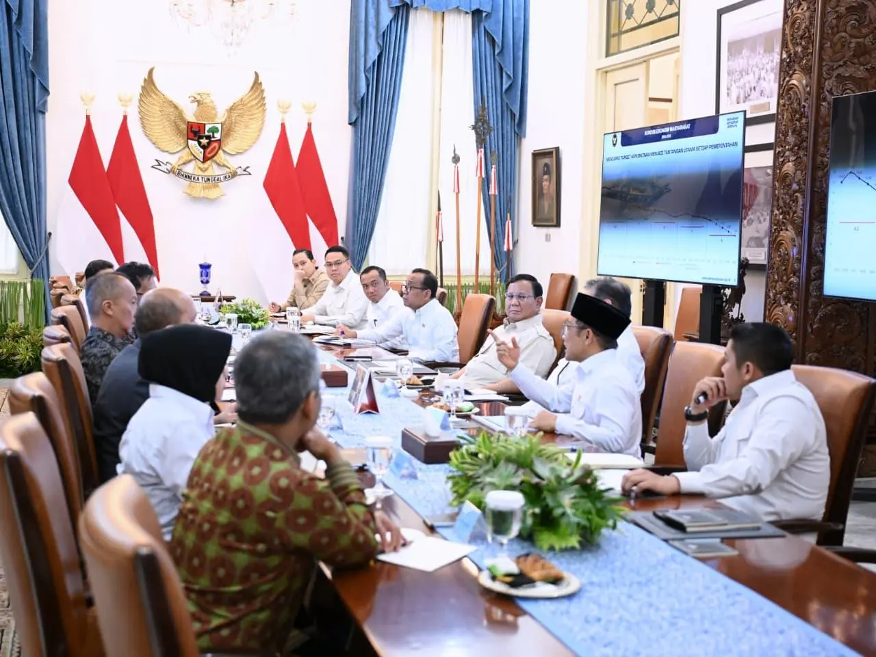 Presiden Prabowo Tekankan Pendidikan dan Pemberdayaan sebagai Kunci Pengentasan Kemiskinan