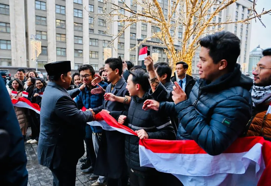 Diaspora Indonesia Sambut Hangat Presiden Prabowo di Moskow