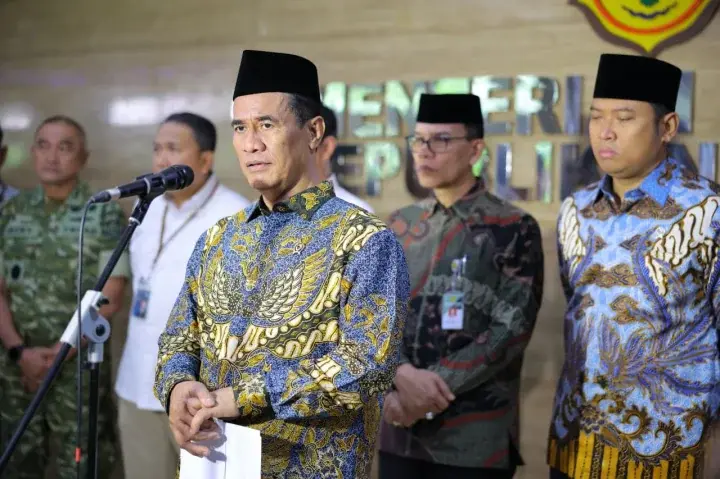 Pemerintah Salurkan Bantuan Pangan bagi Korban Banjir dan Longsor di Sumatra