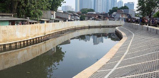 Pramono Sebut Penataan Kali Grogol Jadi Role Model Bagi Daerah Lain