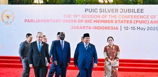 Presiden Prabowo Buka Konferensi Ke-19 PUIC
