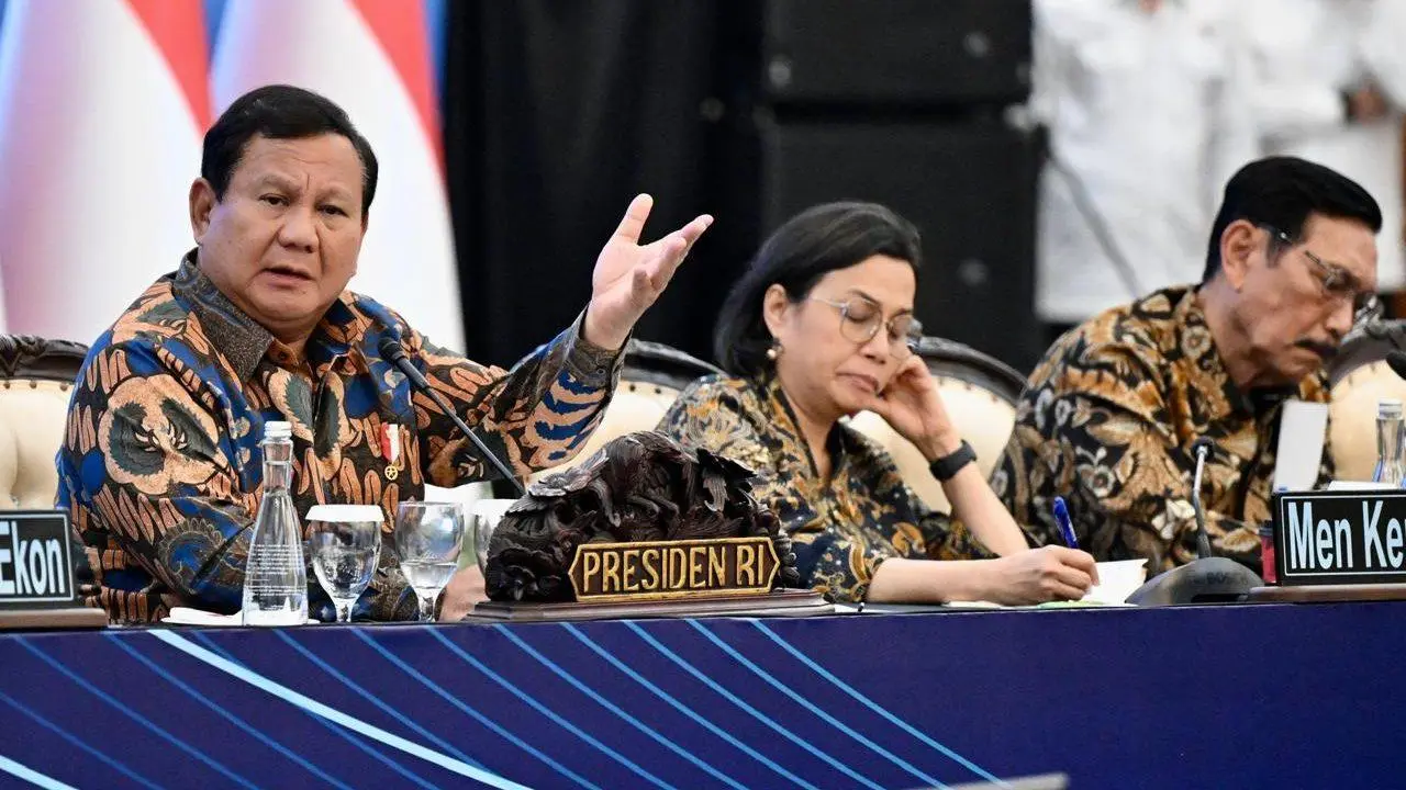 Presiden Prabowo Perintahkan Jajaran Hapus Pertek