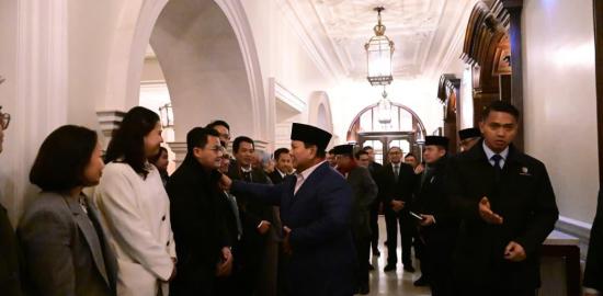 Momen Hangat Presiden Prabowo di London: Bakar Semangat Mahasiswa Indonesia Demi Visi 2045