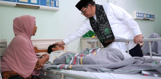 Pramono Pastikan Perawatan Korban Keracunan Makanan di Jakarta Timur