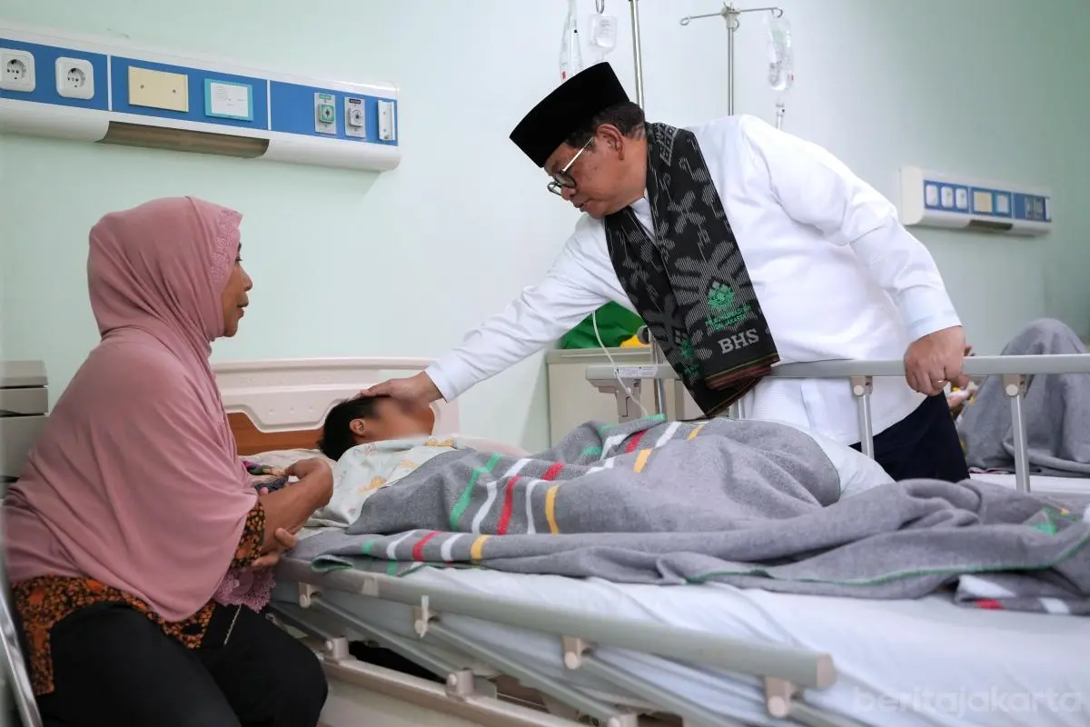 Pramono Pastikan Perawatan Korban Keracunan Makanan di Jakarta Timur