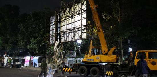 DPRD Kota Bandung Soroti Reklame Ilegal yang Menjamur Meski Moratorium