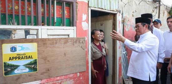 Normalisasi Kali Ciliwung Dikebut, Pramono Pastikan Pembebasan Lahan Tanpa Perantara