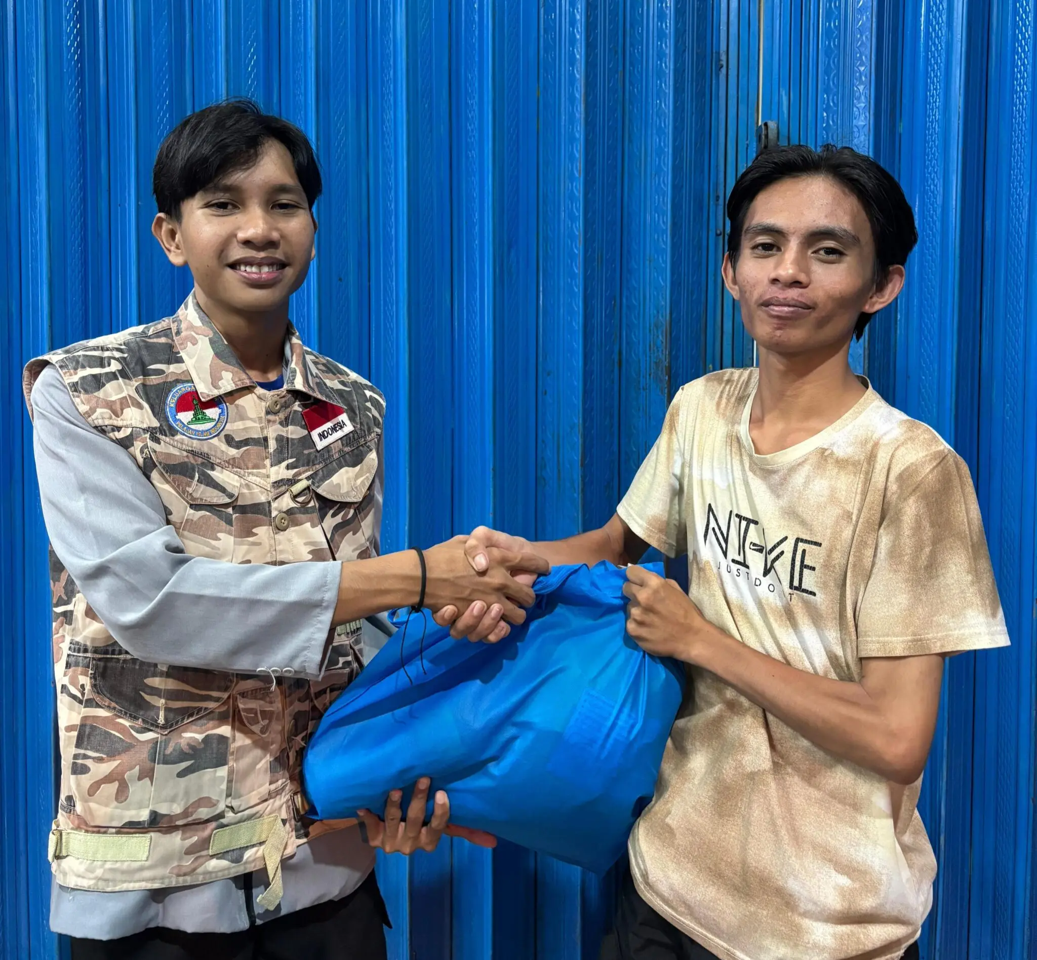 LAZISKU Kalbar Gandeng PII Salurkan Paket Sembako Lebaran untuk Mustahik di Pontianak