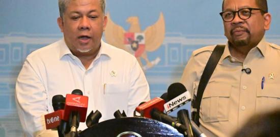 Terima Kepala KSP dan Wamen PKP, Presiden Prabowo Apresiasi Perkembangan Capaian Program Prioritas