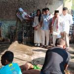 Umuh Muchtar Maknai Iduladha dengan Berbagi usai Persib Juara