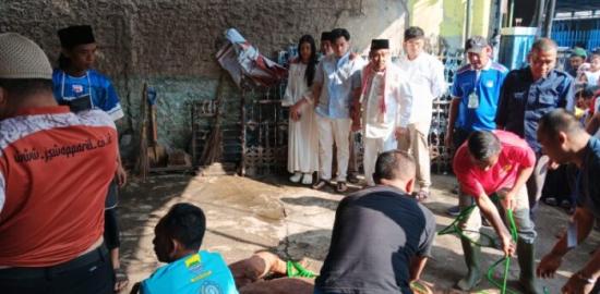 Umuh Muchtar Maknai Iduladha dengan Berbagi usai Persib Juara