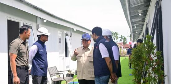 Tinjau Rumah Hunian Danantara, Presiden Prabowo Apresiasi Kolaborasi K/L dan Daerah