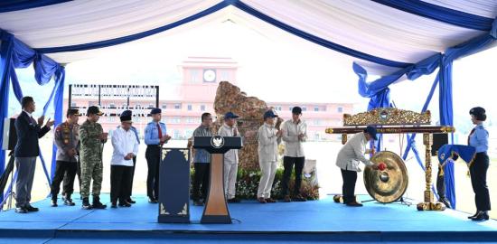 Perluas Akses Pendidikan Unggulan, Presiden Prabowo Resmikan SMA Taruna Nusantara Kampus Malang