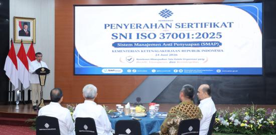 Raih Sertifikat ISO Anti Penyuapan, Kemnaker Perkuat Sistem Pengawasan
