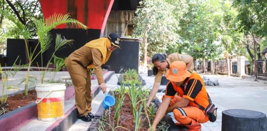 Penataan Kolong Jalur KRL di Mangga Besar Jakarta Pusat