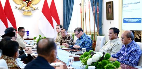 Presiden Prabowo Terima Masukan Tokoh Ekonomi Nasional, Perkuat Stabilitas Ekonomi dan Keuangan Nasional