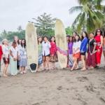 Retreat Perempuan di Batukaras Gabungkan Surfing, Wellness, dan Pelestarian Laut