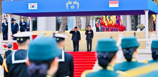 Disambut Upacara Kenegaraan di Blue House, Presiden Prabowo Perkuat Kemitraan Strategis Indonesia–Republik Korea