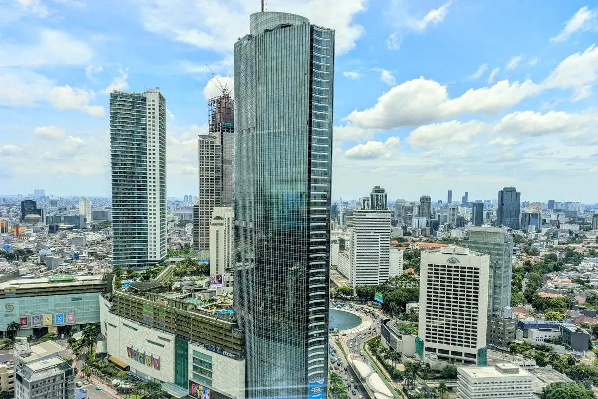 Prakiraan Cuaca Jakarta Hari Ini: Cerah di Pusat, Hujan Ringan di Beberapa Wilayah