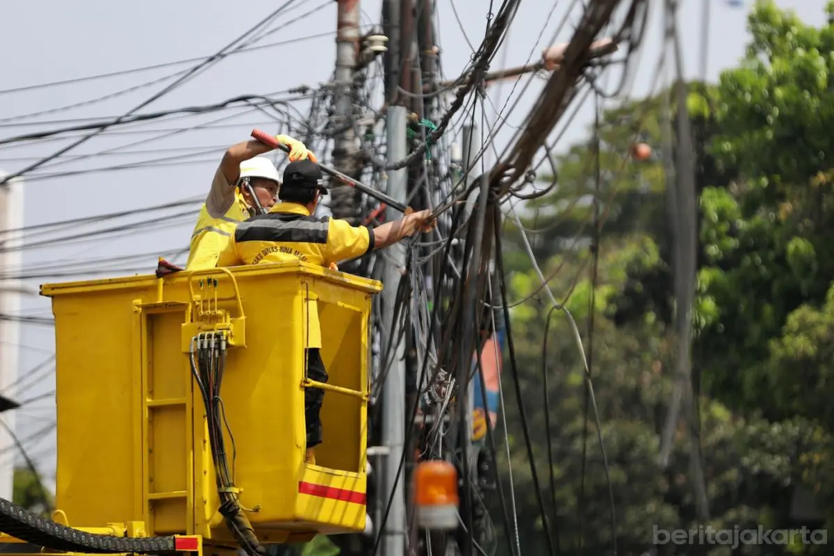 Perda Jaringan Utilitas Jadi Pedoman Penataan Kabel Jakarta