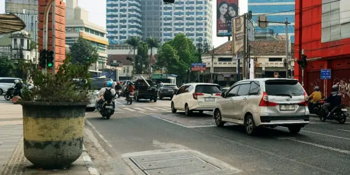 Keselamatan Pengendara Jadi Prioritas, PT BII Intensifkan Pemeriksaan Mainhole di Bandung