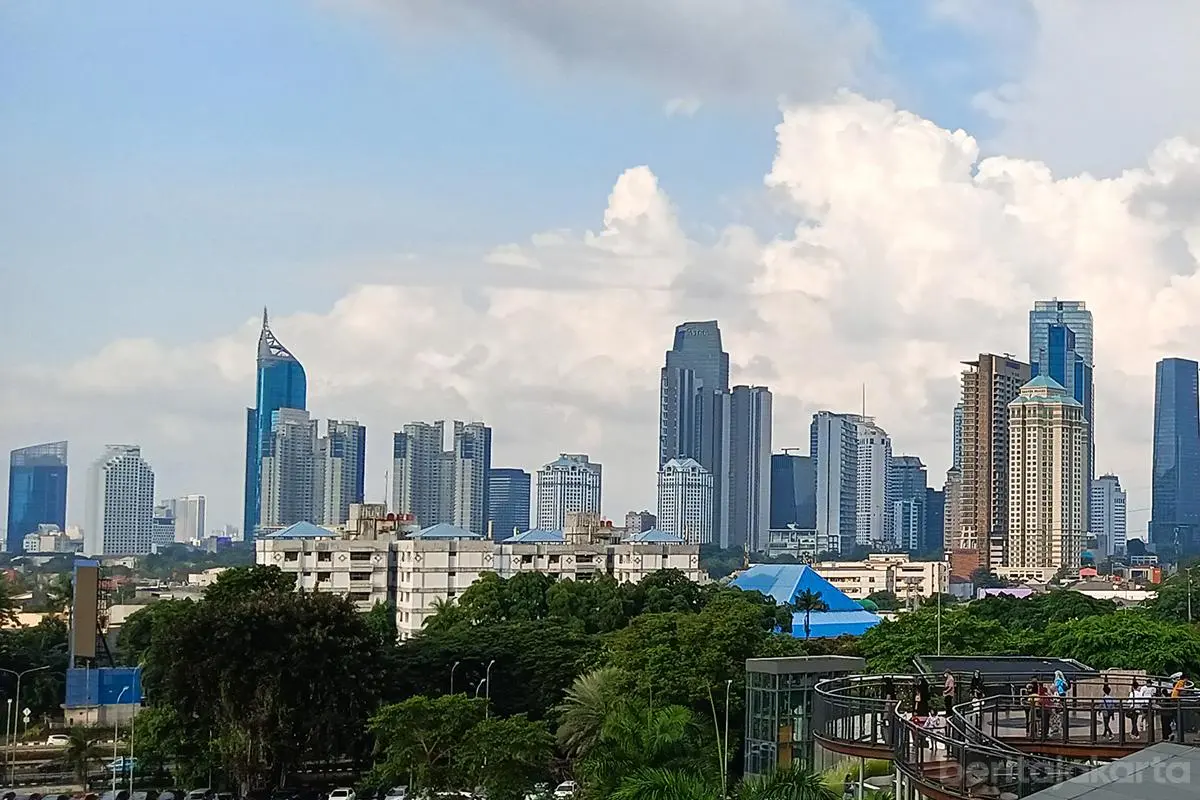 Cuaca Cerah Berawan Naungi Jakarta Hari Ini