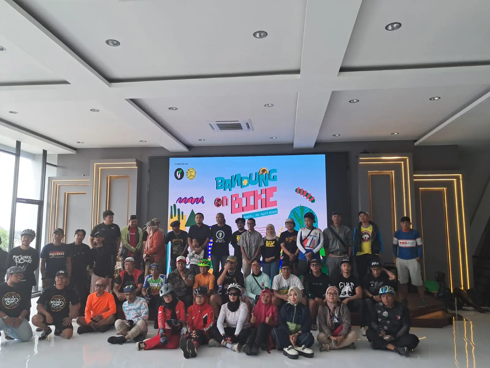 Gowes Massal Hari Bumi 2026: 1.500 Pesepeda Siap Ramaikan Balai Kota Bandung