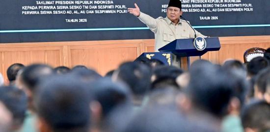 Presiden Prabowo Sampaikan Taklimat kepada Seribu Perwira Siswa TNI dan Polri