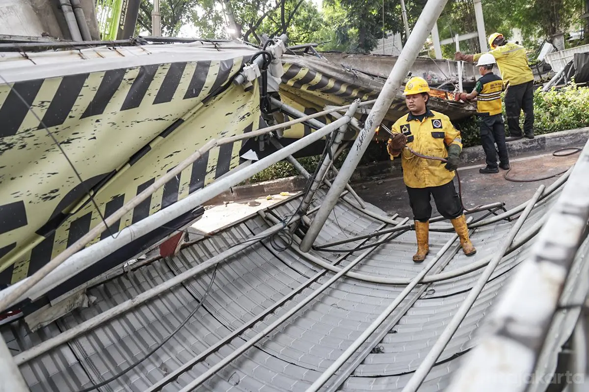 Evakuasi JPO Tendean Rampung, Pembangunan Kembali Segera Dikaji
