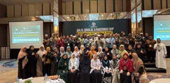 Pengusaha Travel Umroh Bahas Tantangan dan Strategi di Rakernas BERPAHALA