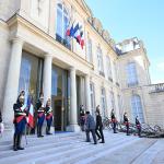 Presiden Prabowo Disambut Pasukan Kehormatan di Istana Élysée, Perkuat Hubungan Indonesia–Prancis