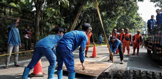 Saluran Lama di Jl Lenteng Agung Bakal Diganti Box Culvert Beton