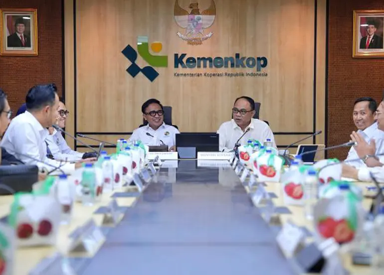 Kemenkop Gandeng Dekopin Gelar Peringatan Harkopnas dan Peluncuran Kopdes/Kel Merah Putih