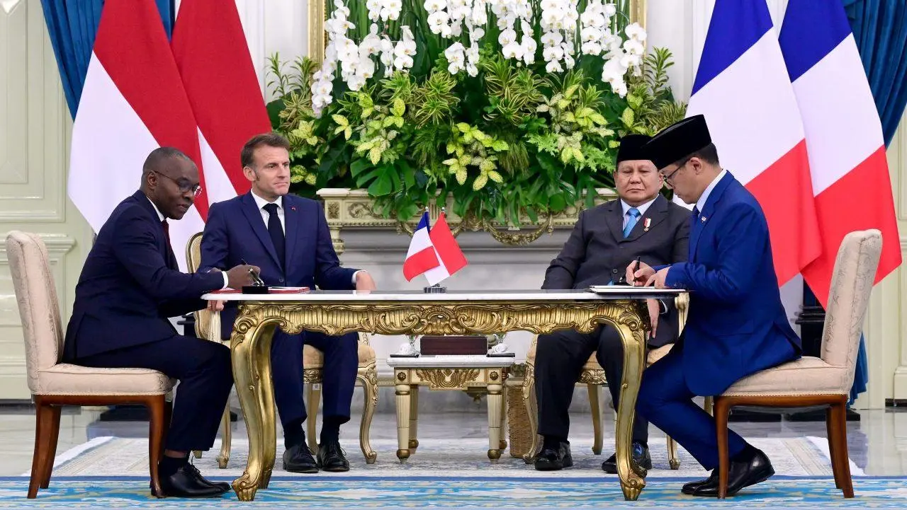 Kunjungan Kenegaraan Presiden Macron Hasilkan 21 Kesepakatan Strategis Indonesia–Prancis