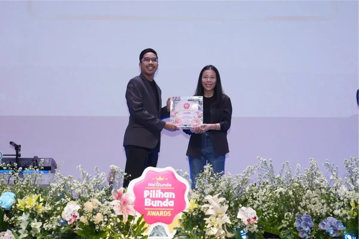 Lazada Raih Penghargaan 'Marketplace Pilihan Bunda' di Ajang HaiBunda Awards 2025, Bukti Komitmen Pemenuhan Kebutuhan Keluarga Indonesia