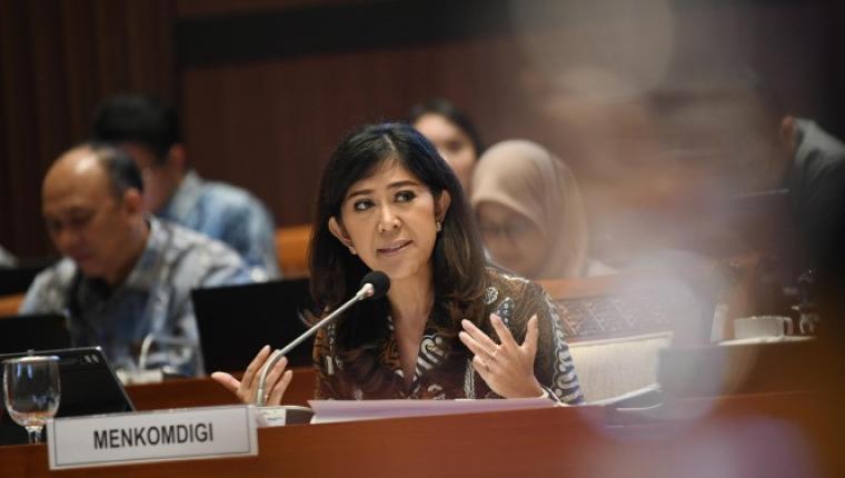 Menkomdigi Tegaskan Tidak Ada Rencana Pemerintah Batasi WhatsApp Call dan VoIP
