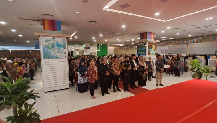 Panwascam Cakung Lantik 741 Anggota Baru