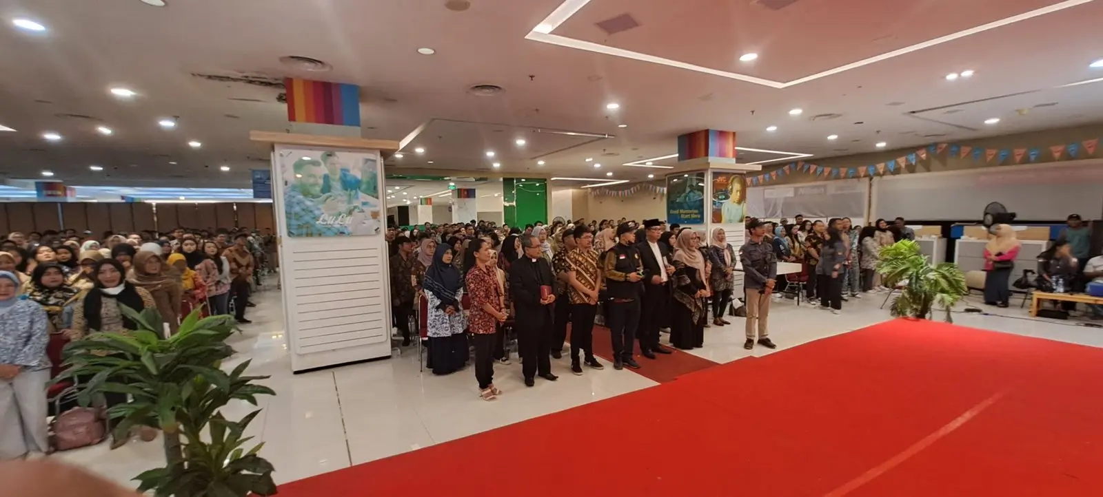 Panwascam Cakung Lantik 741 Anggota Baru