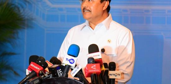 Pemerintah Salurkan Bansos PKH dan Sembako Bagi 16,5 Juta Keluarga