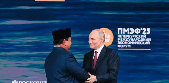 Presiden Prabowo Angkat Diplomasi Damai Indonesia di Forum Dunia