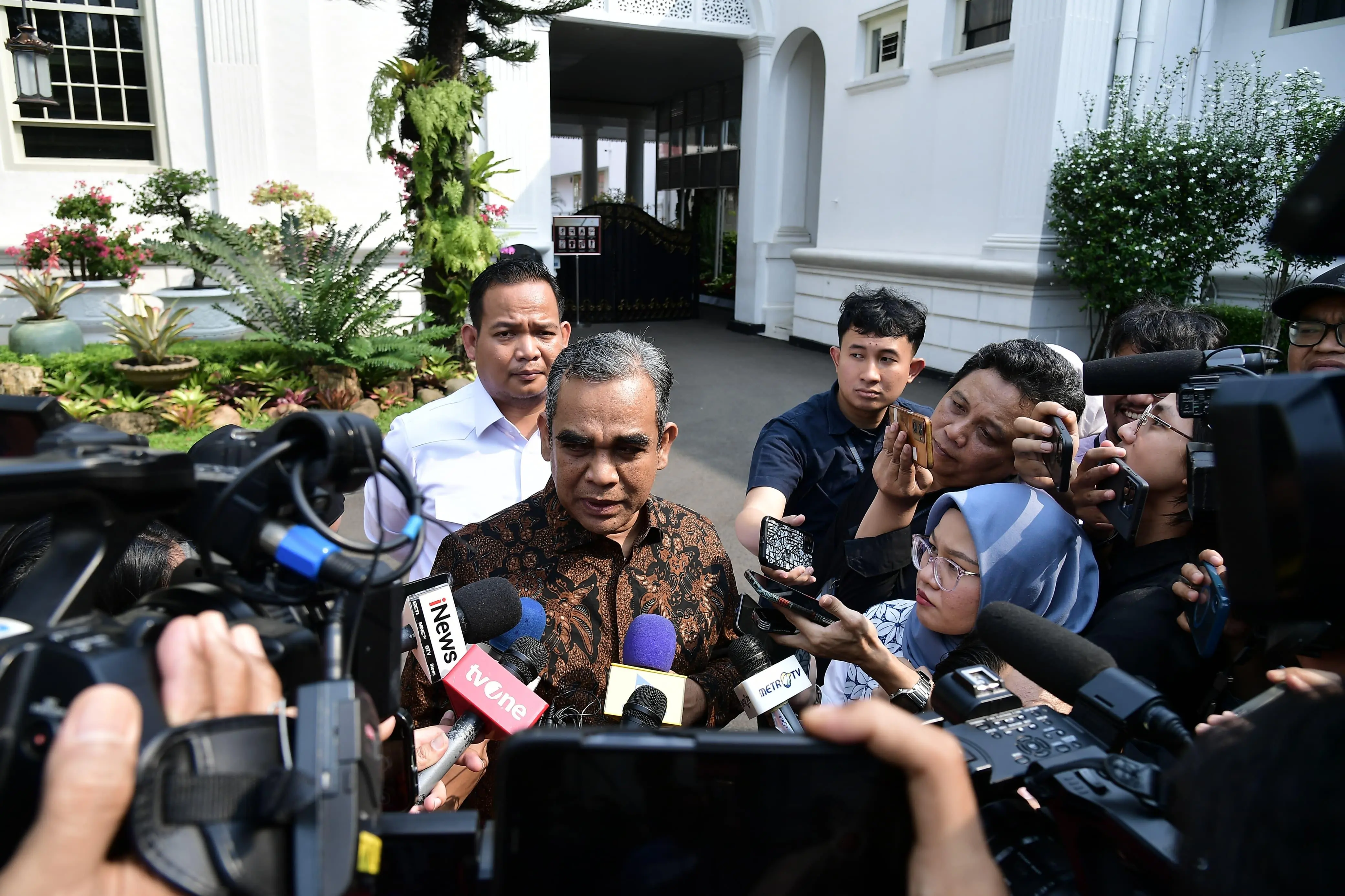 Presiden Prabowo Bahas Evaluasi Direksi BUMN dan Isu Kemanusiaan Palestina