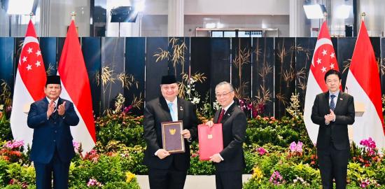 Presiden Prabowo dan PM Wong Saksikan Penandatanganan Sejumlah MoU Strategis Indonesia-Singapura