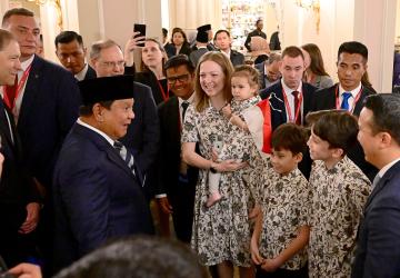 Presiden Prabowo Disambut Diaspora Indonesia di St. Petersburg