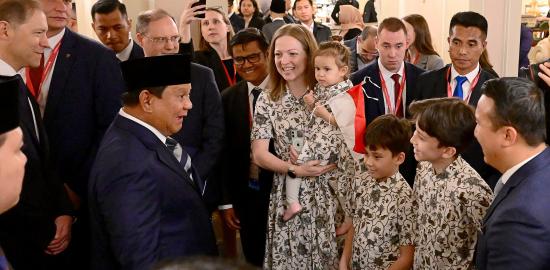 Presiden Prabowo Disambut Diaspora Indonesia di St. Petersburg