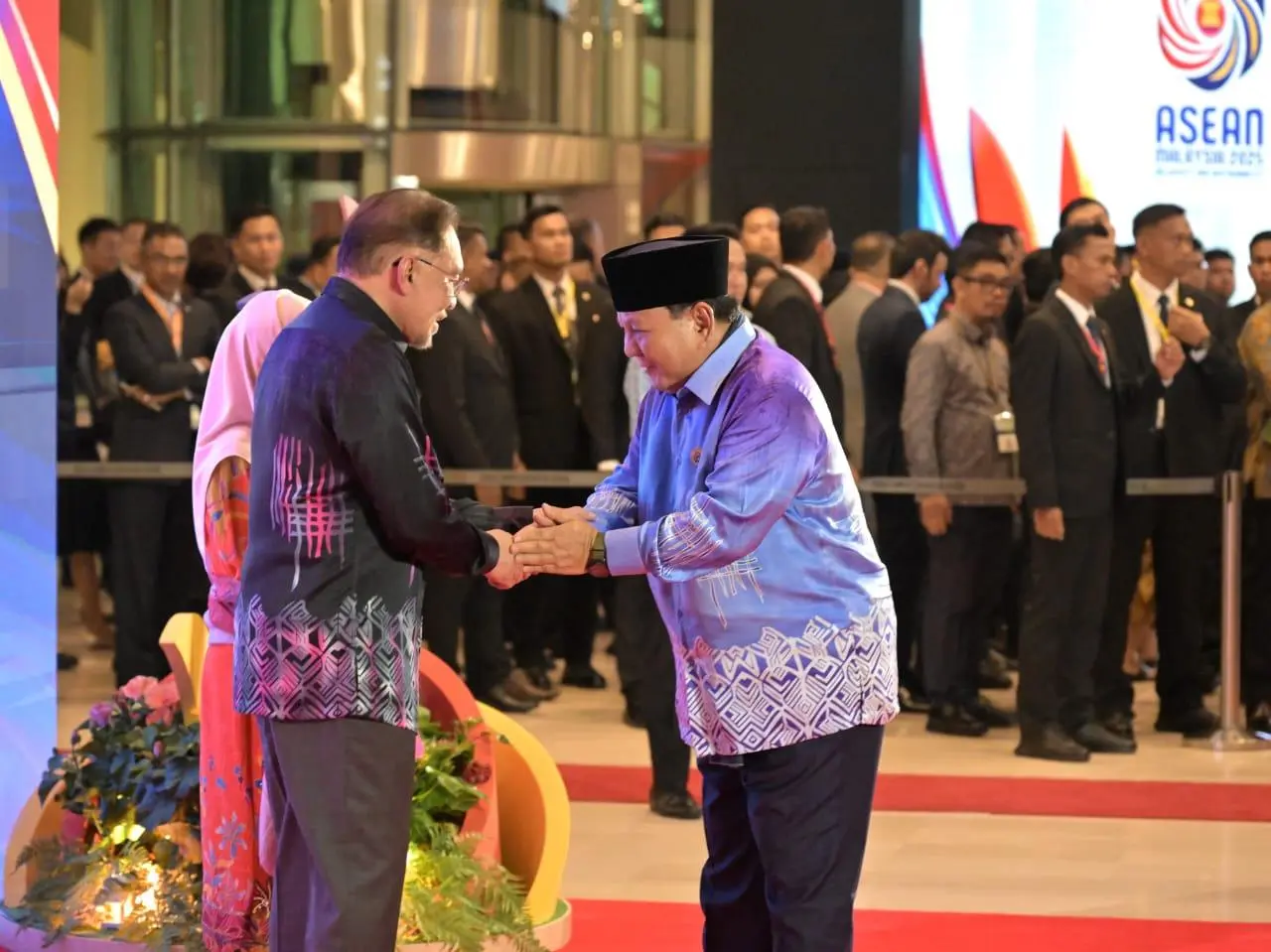 Presiden Prabowo Hadiri Gala Dinner KTT ke-46 ASEAN