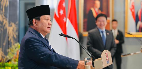 Presiden Prabowo Tegaskan Komitmen Perkuat Kerja Sama dengan Singapura Lewat Leaders’ Retreat Perdana